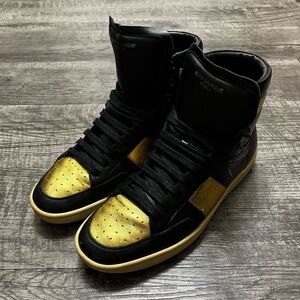 Saint Laurent Men's Sneakers in Black and Gold